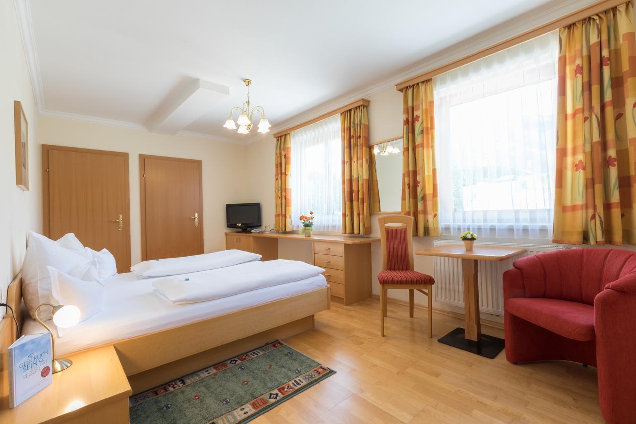 Landhotel Haeuserl Im Wald Grobming Buitenkant foto